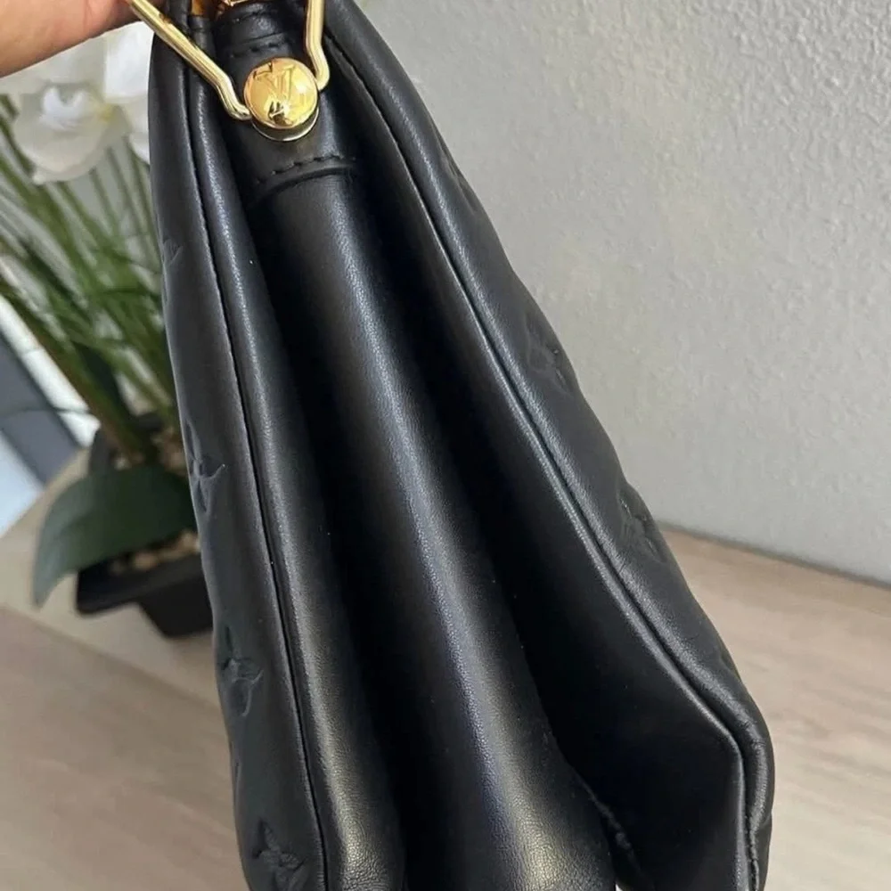 Louis Vuitton Black Embossed coussin MM Shoulder Bag❤️ - Picture 7 of 10
